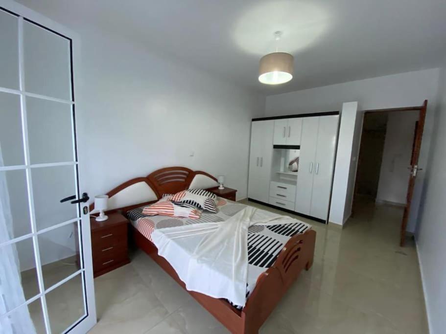 Maison Familiale A Tarrafal. Ngoại thất bức ảnh